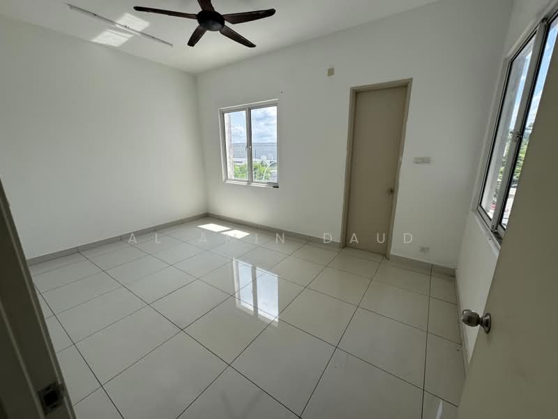 Rumah Teres 3 Tingkat untuk Disewa di Taman Subang Mas (Subang Jaya) - Al Amin Daud - PropertyGuru.com.my