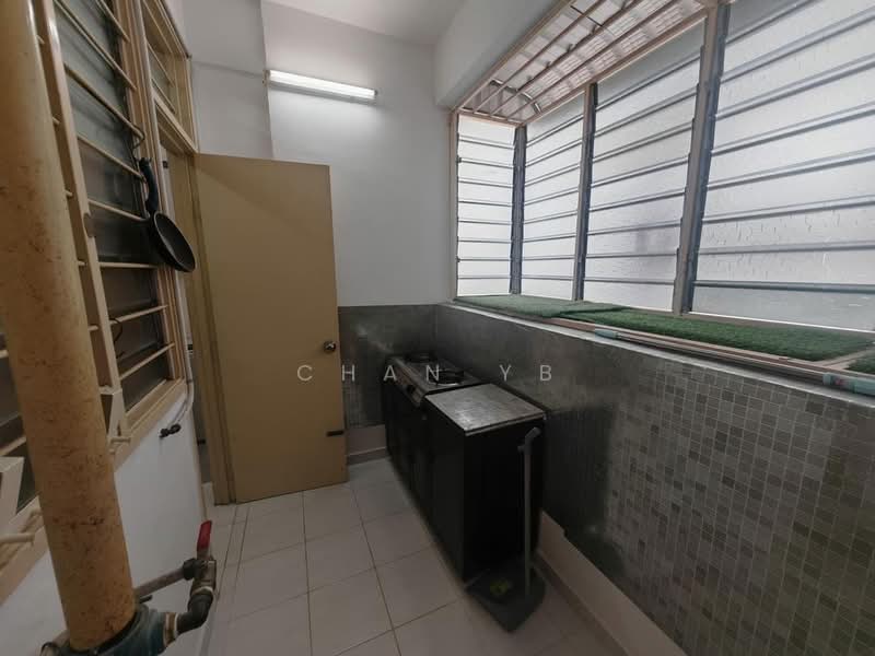 Kondominium untuk Disewa di Jay Series (Greenlane Heights Block J) - Chan YB - Kitchen - PropertyGuru.com.my