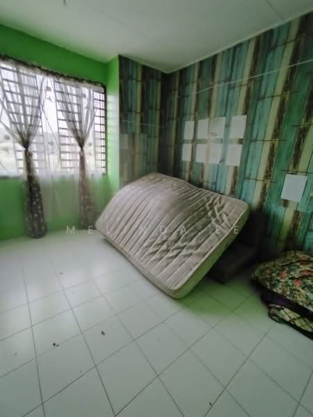 2-storey Terraced House for Sale in Taman Scientex Kulai (Sedenak) - Melinda Ee - Bedroom - PropertyGuru.com.my