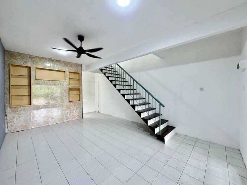 Rumah Teres 2 Tingkat untuk Dijual di Taman Scientex Kulai (Sedenak) - Melinda Ee - Interior - PropertyGuru.com.my