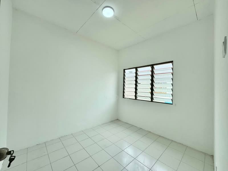 Rumah Teres 2 Tingkat untuk Dijual di Taman Scientex Kulai (Sedenak) - Melinda Ee - Interior - PropertyGuru.com.my