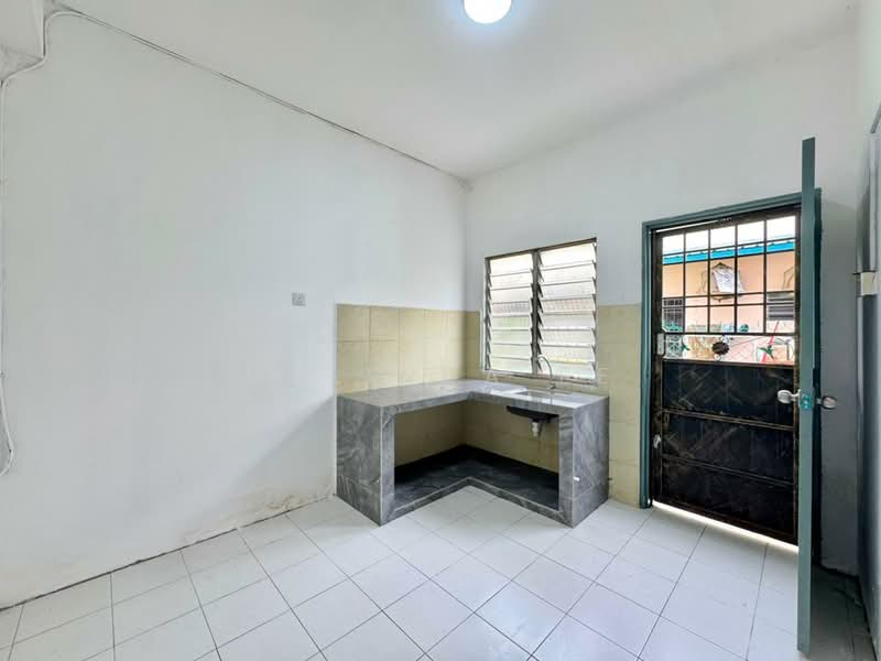 Rumah Teres 2 Tingkat untuk Dijual di Taman Scientex Kulai (Sedenak) - Melinda Ee - PropertyGuru.com.my