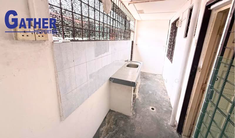 1-storey Terraced House for Sale in Taman Pasir Puteh (Ipoh) - Ainsley Thong - Kitchen - PropertyGuru.com.my