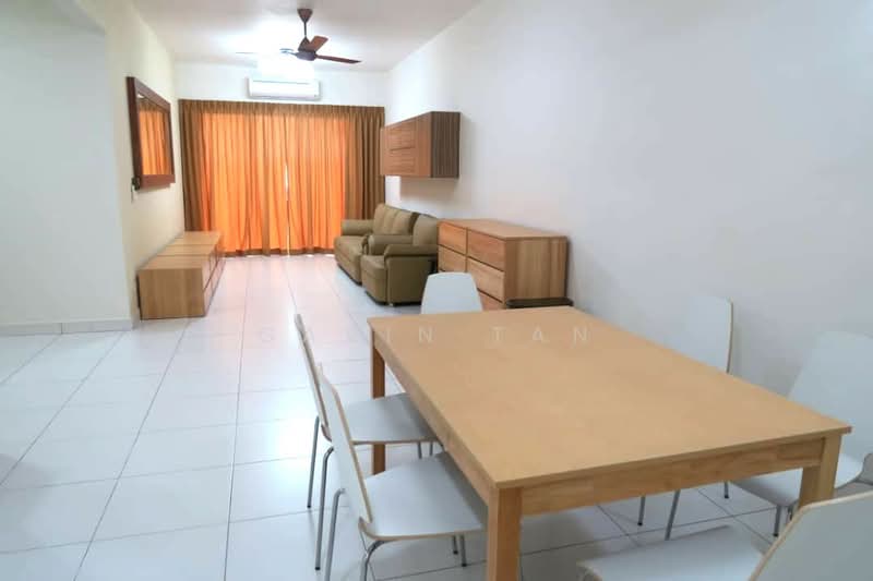 Kondominium untuk Disewa di Elit Heights @ Bayan City - Gavin Tan - Living Room - PropertyGuru.com.my