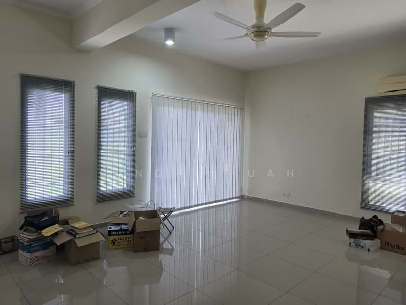 Rumah Berkembar untuk Dijual di Ukay Perdana (Ulu Kelang) - Cindy Chuah - Living Room - PropertyGuru.com.my