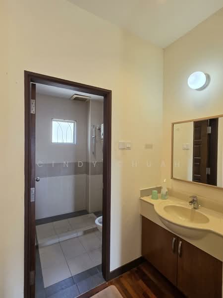 Rumah Berkembar untuk Dijual di Ukay Perdana (Ulu Kelang) - Cindy Chuah - Bathroom - PropertyGuru.com.my