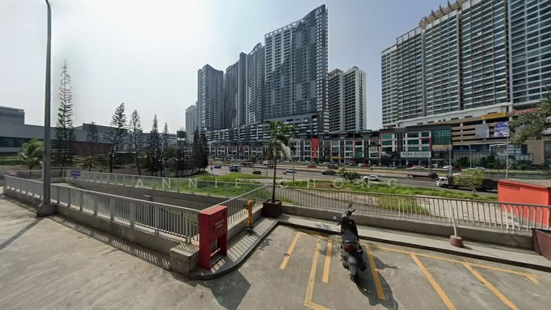 Commercial Bungalow for Rent in Seri Kembangan (Selangor) - Annie Chong - Exterior - PropertyGuru.com.my