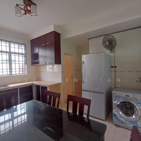Rumah Teres 2-Tingkat untuk Dijual di Bandar Putra Bertam (Kepala Batas) - Lee Kheng Tan - Kitchen - PropertyGuru.com.my