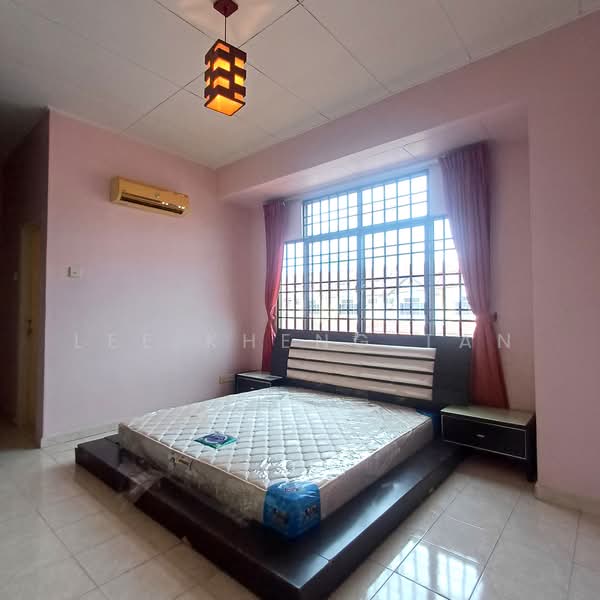 Rumah Teres 2-Tingkat untuk Dijual di Bandar Putra Bertam (Kepala Batas) - Lee Kheng Tan - Bedroom - PropertyGuru.com.my