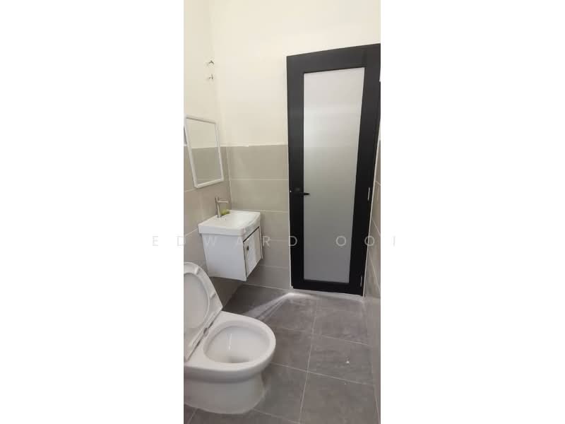 2-storey Terraced House for Sale in Bukit Indah (Ampang) - Edward Ooi - Bathroom - PropertyGuru.com.my