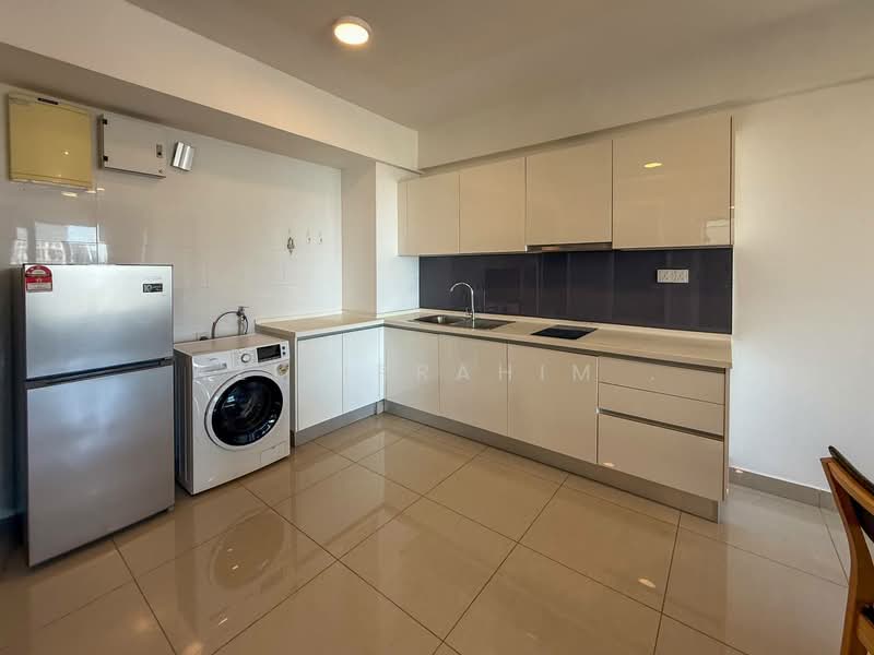 Servis Apartment untuk Disewa di Eclipse Residence @ Pan'gaea - Azizirrahim . - Kitchen - PropertyGuru.com.my