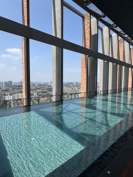Servis Apartment untuk Disewa di Millerz Square Serviced Residence - Tee Tet Wah - View - PropertyGuru.com.my