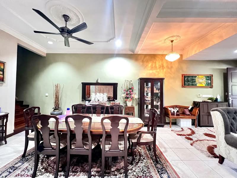 Rumah Teres untuk Dijual di Bukit Jelutong (Shah Alam) - Adaw Zain - Dining Room - PropertyGuru.com.my