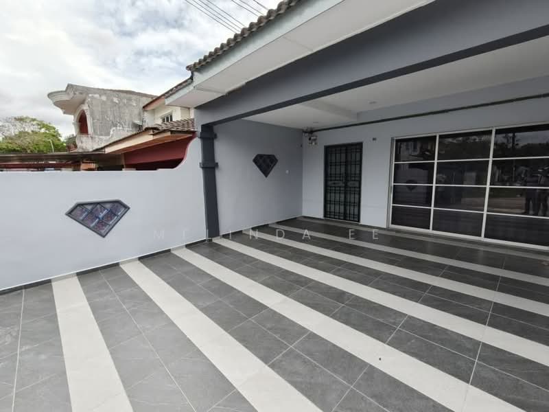2-storey Terraced House for Sale in Taman Pulai Indah (Johor Bahru) - Melinda Ee - Exterior - PropertyGuru.com.my