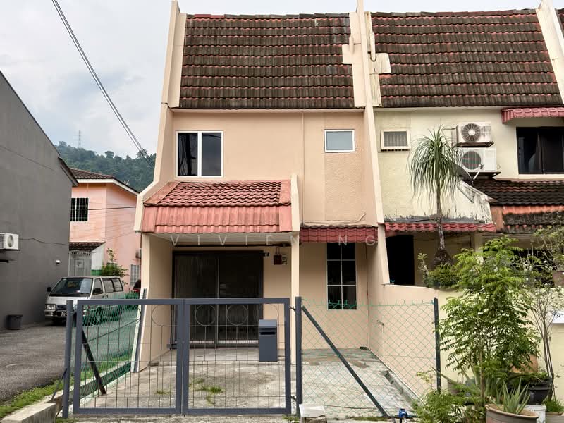 2-storey Terraced House for Sale in Taman Bukit Teratai (Ampang) - Vivien Ng - Exterior - PropertyGuru.com.my