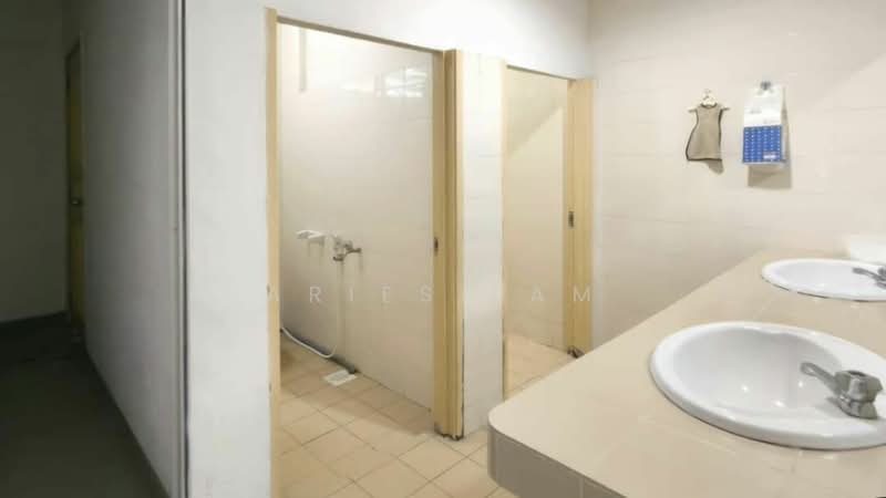 Shop / Office for Rent in Taman Molek (Johor Bahru) - Aries Lam - PropertyGuru.com.my