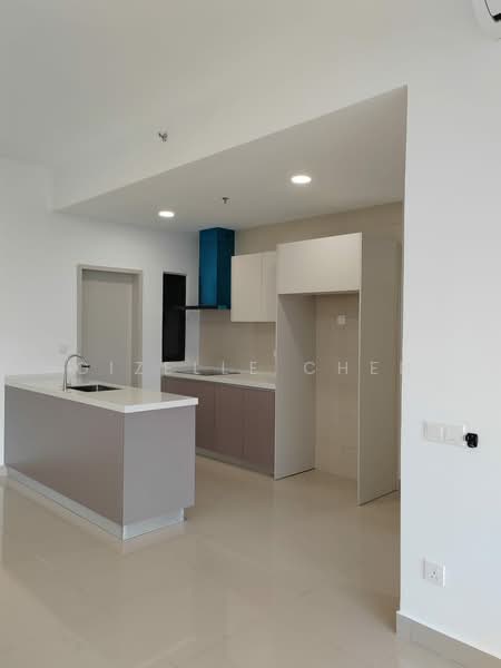 Service Residence for Rent at Residensi Ava @ Kiara Bay - Gizelle Chen - Kitchen - PropertyGuru.com.my