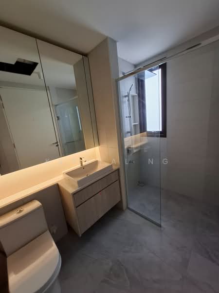 Service Residence for Rent at Jendela Residences - Krystal Ng - Bathroom - PropertyGuru.com.my