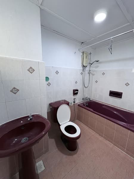Condominium for Rent at Vista Komanwel C - Yoke Ting Chia - PropertyGuru.com.my