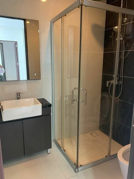 Condominium for Rent at Amberside @ Country Garden Danga Bay - Kim . - Bathroom - PropertyGuru.com.my