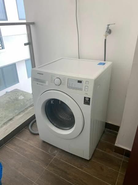 Condominium for Rent at Amberside @ Country Garden Danga Bay - Kim . - Balcony - PropertyGuru.com.my