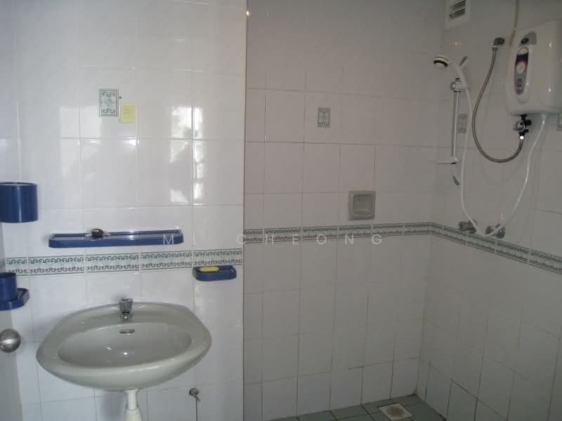 Condominium for Rent at Pantai Panorama Condominiums - ML Cheong - Bathroom - PropertyGuru.com.my