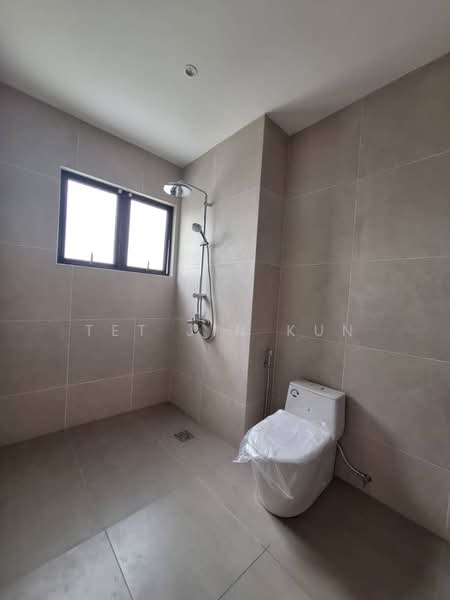 Rumah Berkembar untuk Dijual di Kota Kinabalu (Sabah) - Voca Kun - Bathroom - PropertyGuru.com.my