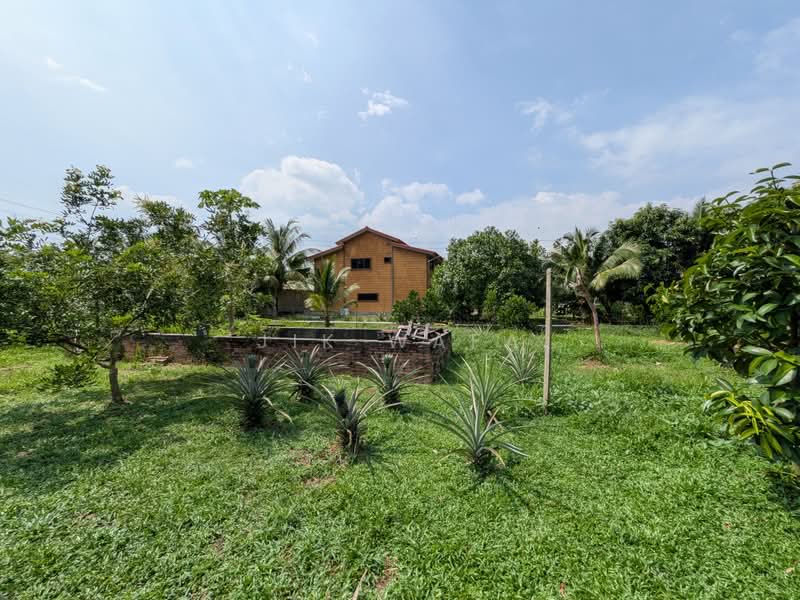 Tanah Pertanian untuk Dijual di Dengkil (Selangor) - Jik Wafa - PropertyGuru.com.my