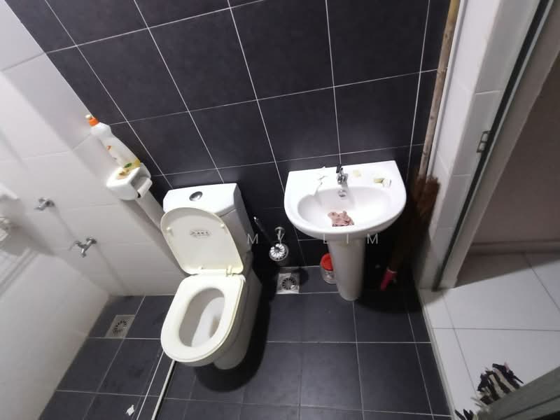 Rumah Teres untuk Dijual di Taman Laguna (Johor Bahru) - Tommy Lim - PropertyGuru.com.my
