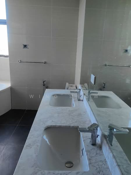 Condominium for Sale at D'Rapport - Wing Seow - Bathroom - PropertyGuru.com.my