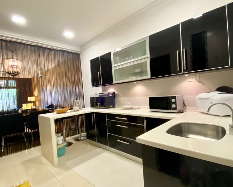 2-storey Terraced House for Rent in Cheras (Selangor) - FT Lim - Kitchen - PropertyGuru.com.my