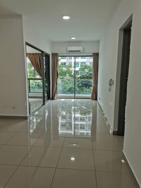 Servis Apartment untuk Disewa di Cybersquare - Charine Tan - Corridor - PropertyGuru.com.my
