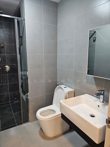 Service Residence for Rent at Sunway Belfield - Aaron Wong - Bathroom - PropertyGuru.com.my