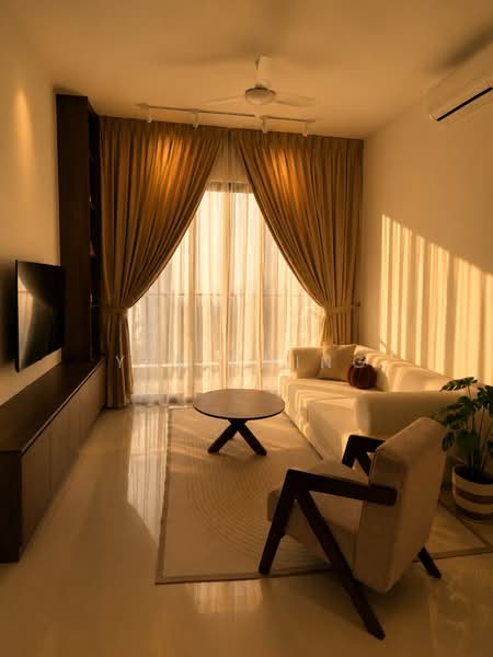 Service Residence for Rent at Residensi Ava @ Kiara Bay - Yen Ching - Living Room - PropertyGuru.com.my