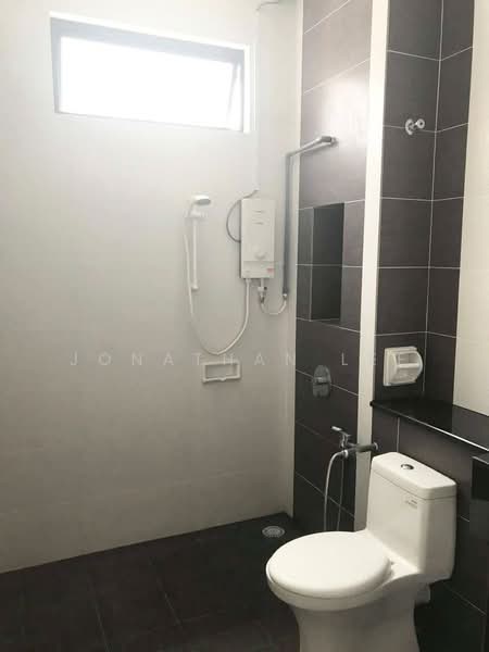 Rumah Kluster untuk Dijual di Bukit Indah (Iskandar Puteri (Nusajaya)) - Jonathan Lee - Bathroom - PropertyGuru.com.my