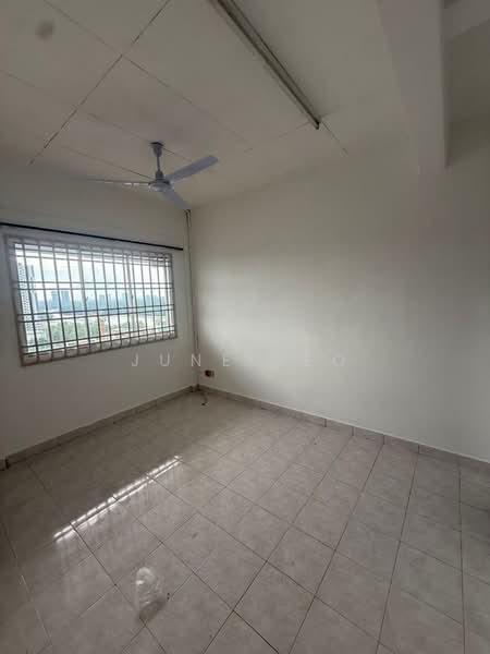 Apartment for Rent at Bayu Puteri 2 - June Teo - Interior - PropertyGuru.com.my
