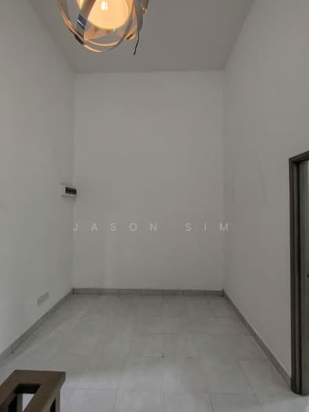 2-storey Terraced House for Sale in Bandar Tiram (Ulu Tiram) - Jason Sim - Interior - PropertyGuru.com.my