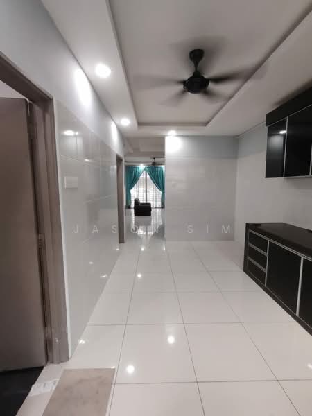 2-storey Terraced House for Sale in Bandar Tiram (Ulu Tiram) - Jason Sim - Corridor - PropertyGuru.com.my