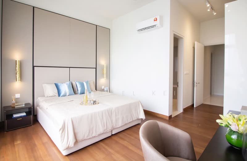 Service Residence for Sale at Service Suites @ Pavilion Embassy - Michael Kei - PropertyGuru.com.my