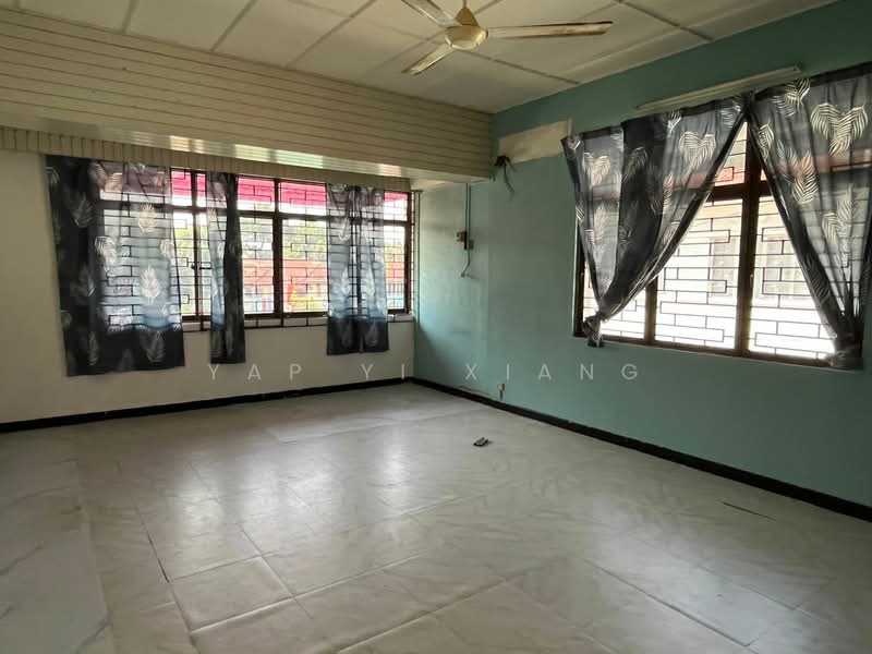 Shop / Office for Rent in Ayer Itam (Penang) - Yap Yi Xiang - Living Room - PropertyGuru.com.my