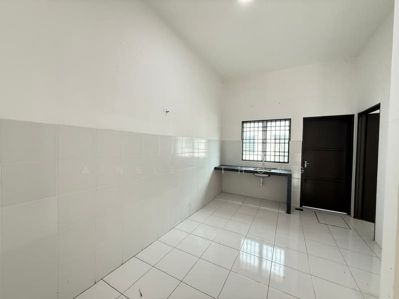 Terraced House for Rent in Ipoh (Perak) - Ainsley Thong - Kitchen - PropertyGuru.com.my