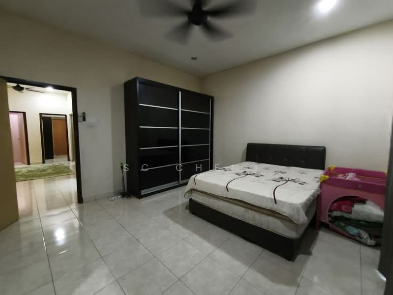 Rumah Teres untuk Dijual di Taman Mutiara Rini (Skudai) - SC Cheng - Bedroom - PropertyGuru.com.my