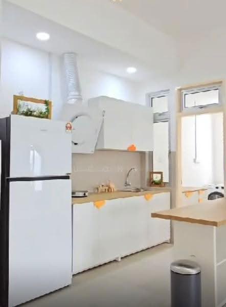 Service Residence for Sale at Centra Residences - Yucong . - Kitchen - PropertyGuru.com.my