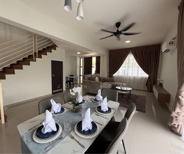 Rumah Teres 2 Tingkat untuk Dijual di Sepanggar Kkip (Kota Kinabalu) - John Voo - Living Room - PropertyGuru.com.my