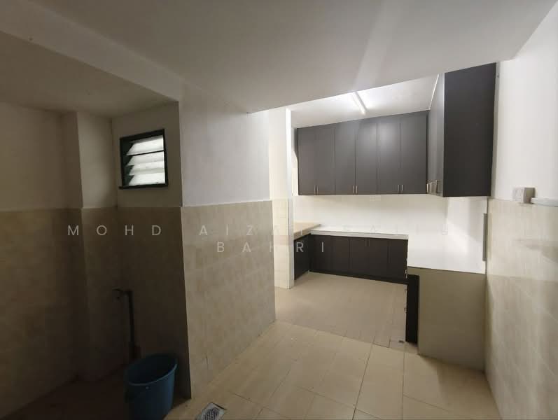 2-storey Terraced House for Sale in Seksyen 5 Wangsa Maju (Wangsa Maju) - Mohd Aizat Saiful Bahri - Kitchen - PropertyGuru.com.my