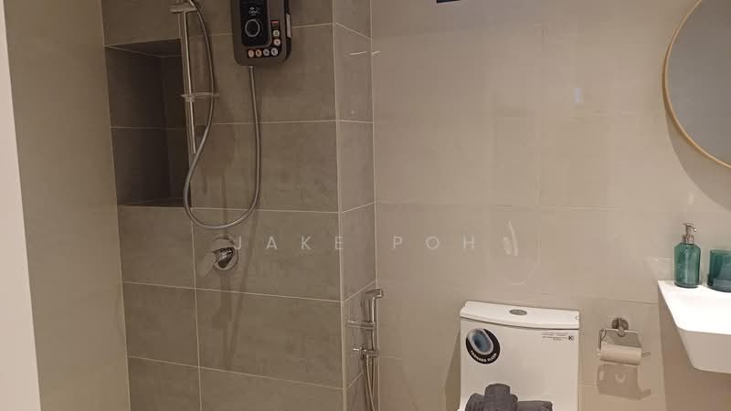 Servis Apartment untuk Dijual di M Aurora - Jake Poh - Bathroom - PropertyGuru.com.my