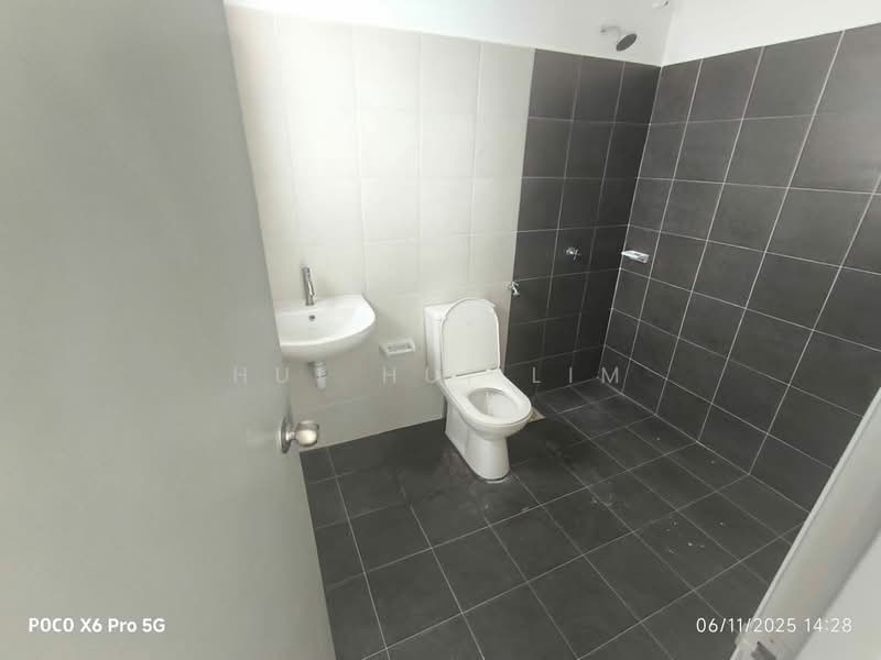 Cluster House for Sale in Iskandar Puteri (Nusajaya) (Johor) - Hui Hui Lim - Bathroom - PropertyGuru.com.my