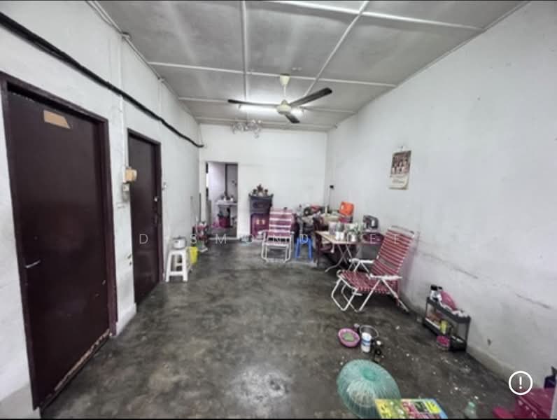 Kedai untuk Disewa di Taman Abad (Johor Bahru) - Desmond Lee - Living Room - PropertyGuru.com.my