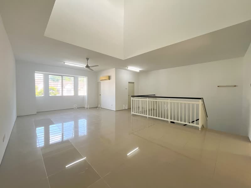 Rumah Teres untuk Dijual di Taman Mesra Utama (Balakong) - Shawn Lim - Living Room - PropertyGuru.com.my