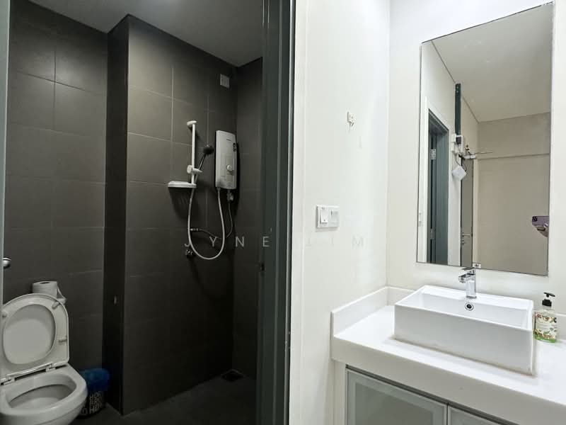 Service Residence for Sale at Mercu Summer Suites - Jyne Lim - Bathroom - PropertyGuru.com.my